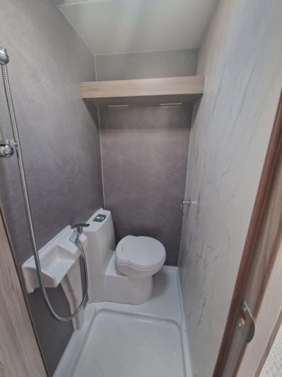 2023 Sprite Quattro FB Used Caravan