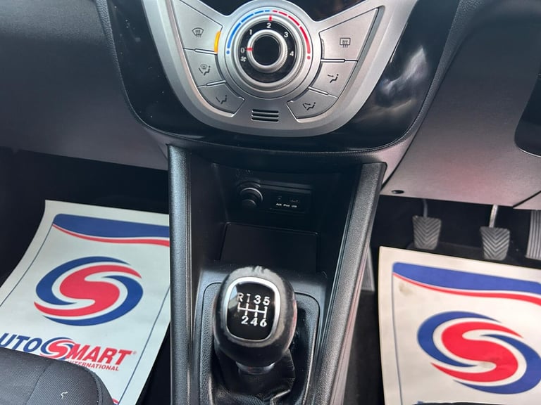 2014 Hyundai Ix20 1.6 CRDi Blue Drive Active 5dr MPV Diesel Manual