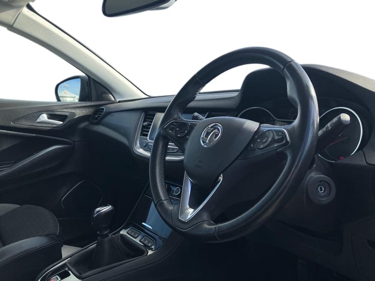 2020 Vauxhall Grandland X 1.2 Turbo Sport Nav 5dr Hatchback PETROL Manual