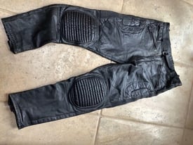 MOTORBIKE LEATHER TROUSERS
