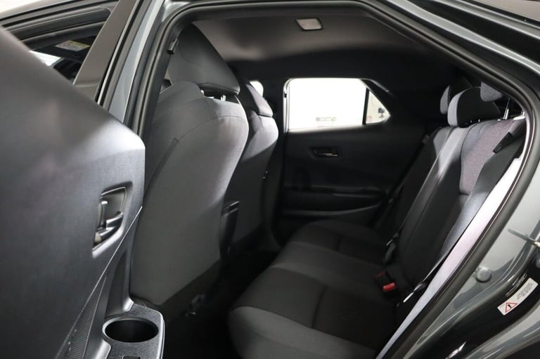 2024 Toyota C-HR 1.8 VVT-h Design CVT Euro 6 (s/s) 5dr HATCHBACK PETROL/ELECTRIC Automatic