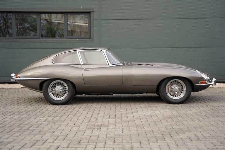 1963 Jaguar E-Type Series 1 3.8 Fixed Head Coupe