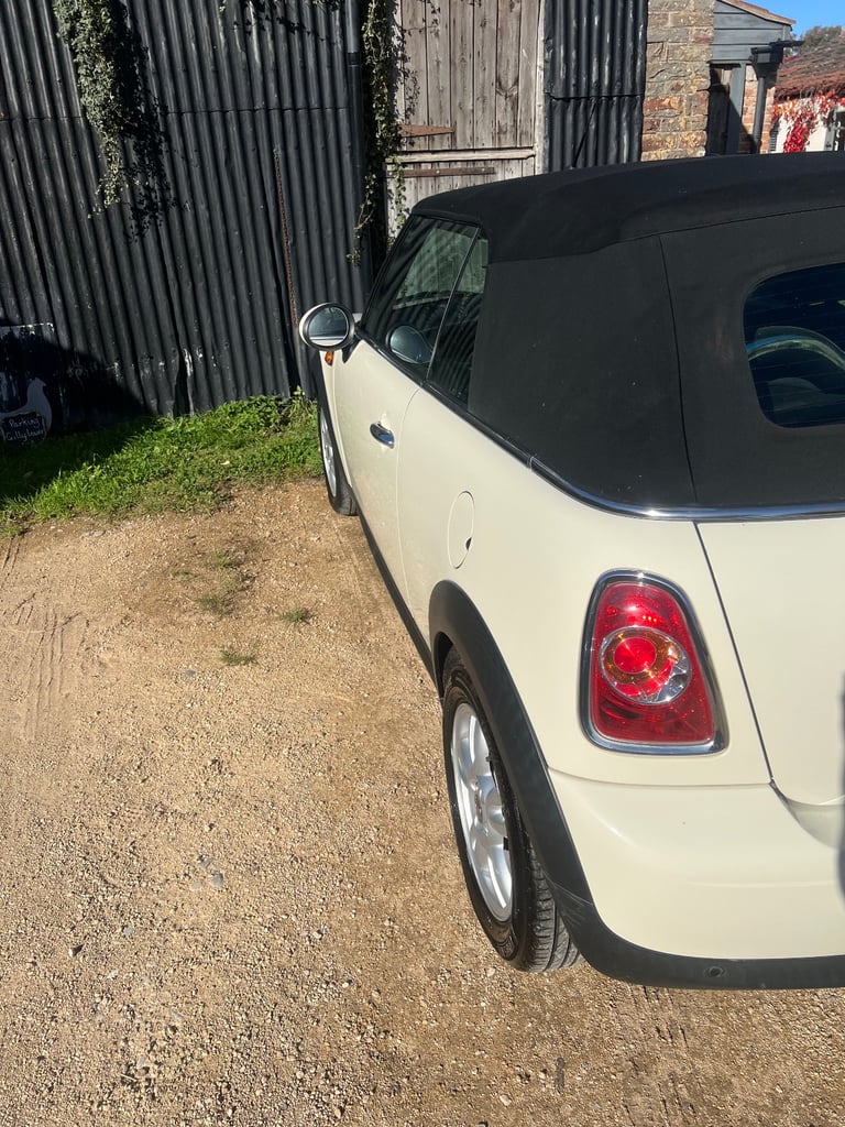 Mini Convertible Cooper Diesel 1.6