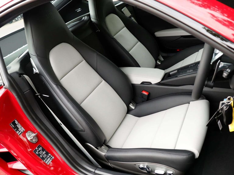 2025 Porsche Cayman 2.0 2dr PDK COUPE PETROL Automatic
