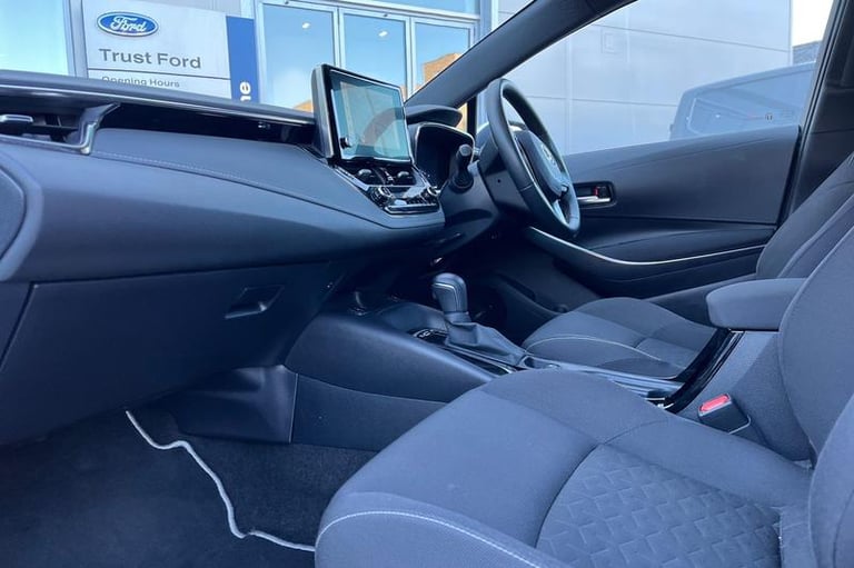 2022 Toyota Corolla 1.8 VVT-i Hybrid Icon Tech 5dr CVT HATCHBACK PETROL/ELECTRIC Automatic