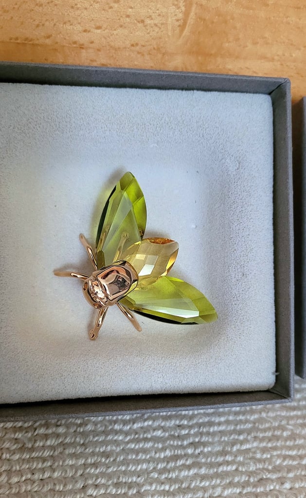 Swarovski Akima Brooch Green Fly Medium