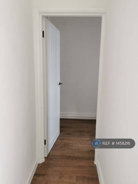 2 bedroom house in Robert Street, Blyth, NE24 (2 bed) (#1458216)