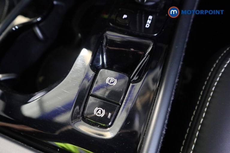 2021 Volvo XC40 1.5 T3 [163] R DESIGN 5dr Geartronic SUV Petrol Automatic