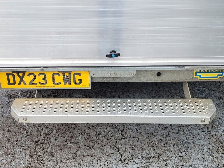 2023 Renault Master 145ps ENERGY 35 Business Luton Low Loader LWB 4.85m with Roller Shutter Doo L...