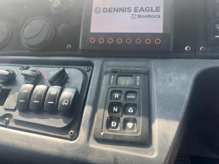 DENNIS ELITE 6 (6) 18 TONNE REFUSE TRUCK 4X2 