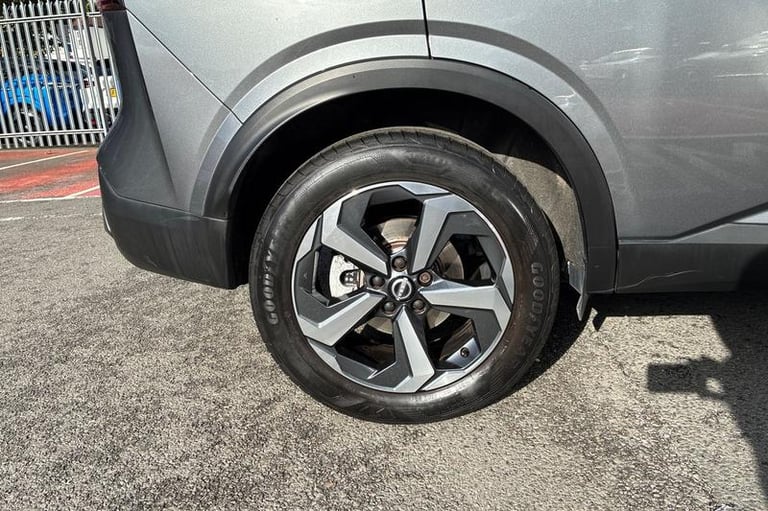 2022 Nissan Qashqai 1.5 E-Power N-Connecta 5dr Auto Automatic Hatchback Hybrid Automatic