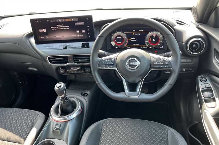 2025 Nissan Juke 1.0 DIG-T N-CONNECTA 5DR Hatchback Petrol Manual