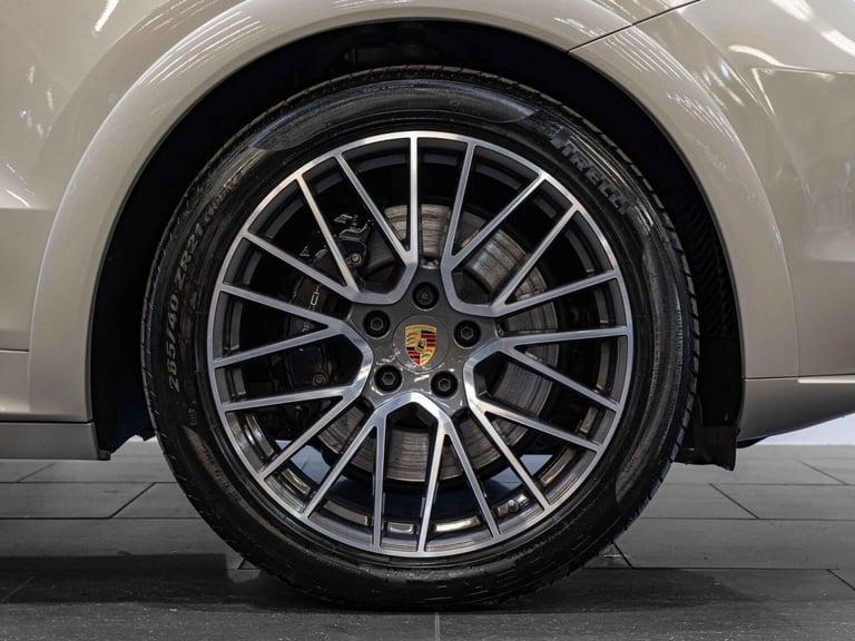 2022 Porsche Cayenne 4.0T V8 GTS TiptronicS 4WD Euro 6 (s/s) 5dr ESTATE Petrol Automatic