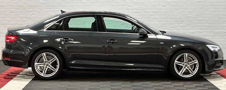 AUDI A4 2.0 TFSI S-LINE AUTOMATIC SALOON 2015 [65-PLATE]