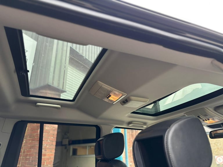 2016 Land Rover Discovery 4 3.0 SD V6 Landmark Auto 4WD Euro 6 (s/s) 5dr ESTATE Diesel Automatic