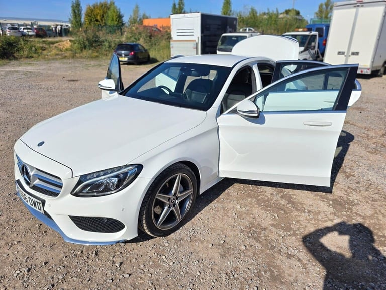 2016 Mercedes-Benz C-Class 2.1 C220d AMG Line Saloon 4dr Diesel G-Tronic+ Euro 6 (s/s) (170 ps) S...