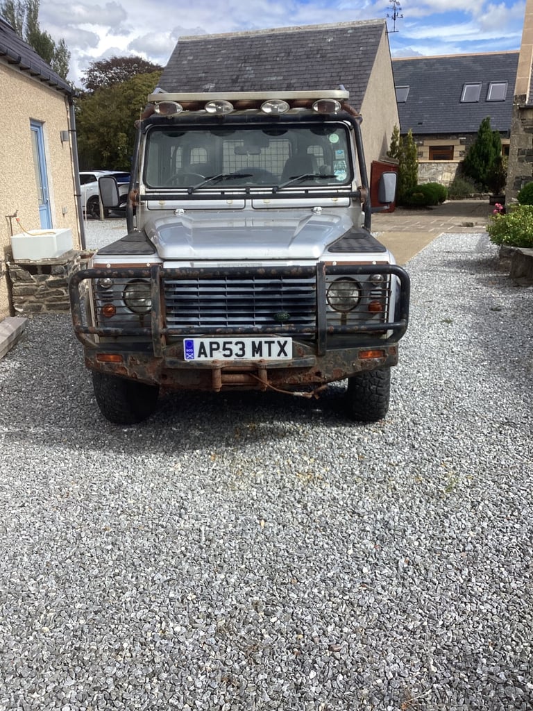 Land Rover, DEFENDER 90 G4 LE, Estate, 2004, 2495 (cc), 5 doors