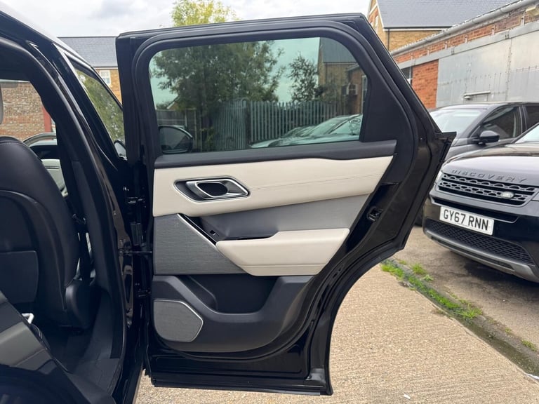 2018 Land Rover Range Rover Velar 2.0 D180 R-Dynamic HSE 5dr Auto ESTATE DIESEL Automatic