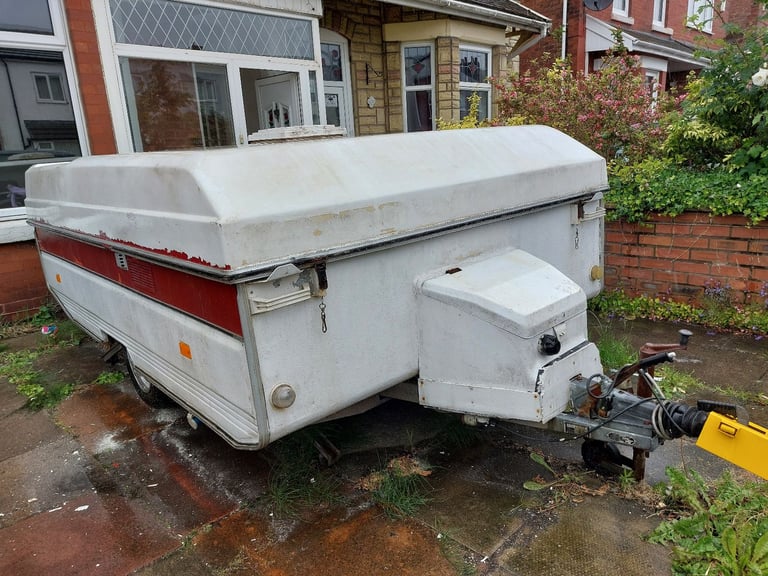 Rapido pop up caravan/trailer