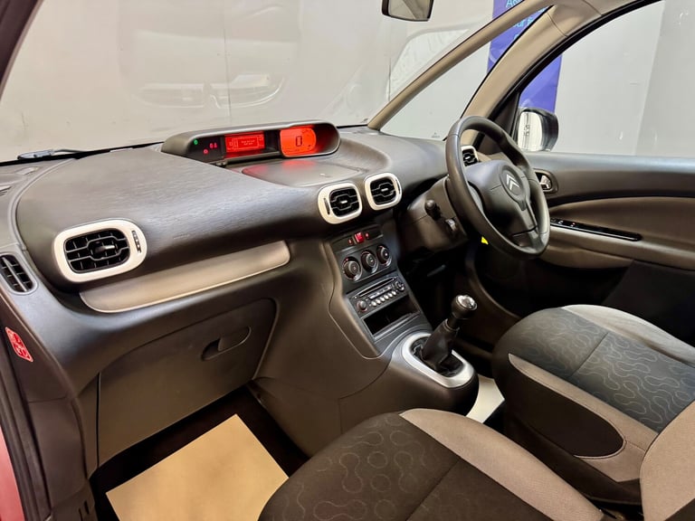 2012 Citroen C3 Picasso Citroen C3 Picasso Code 1.6 HDi for Sale in Gosforth 