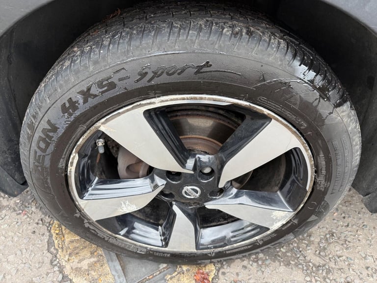 2015 Nissan Qashqai 1.6 dCi n-tec+ XTRON 2WD Euro 6 (s/s) 5dr Diesel