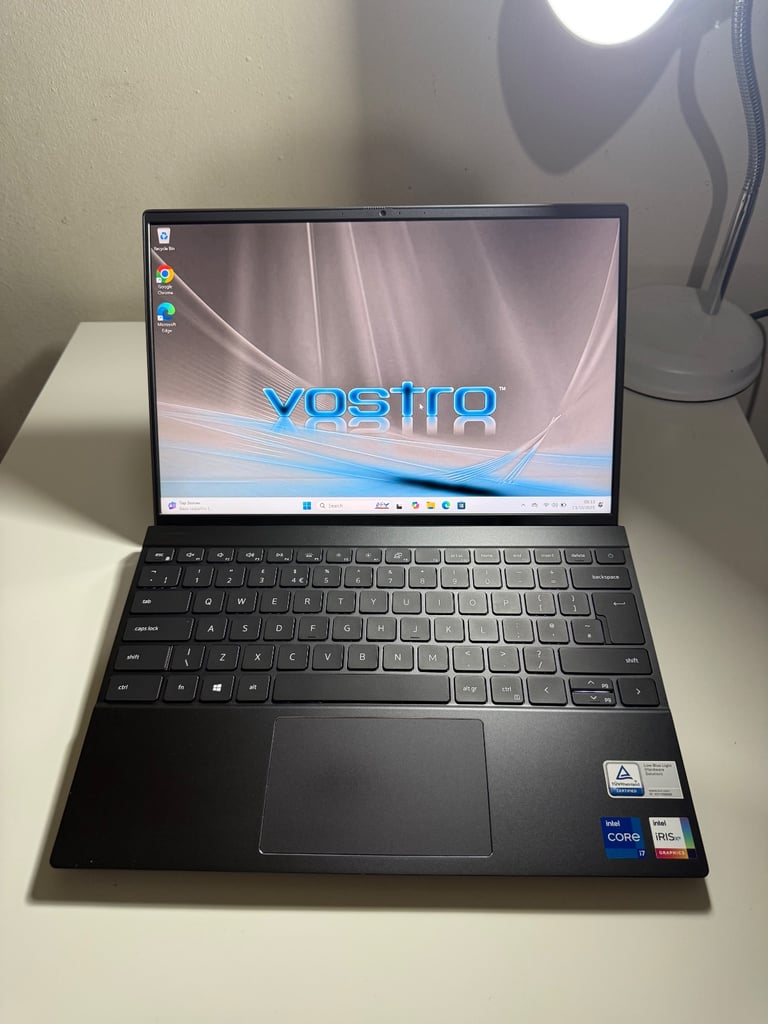image for Dell Vostro 13 5310 Intel i7 11370H 4.8ghz,16gb ram,512gb nvme storage,Windows 11