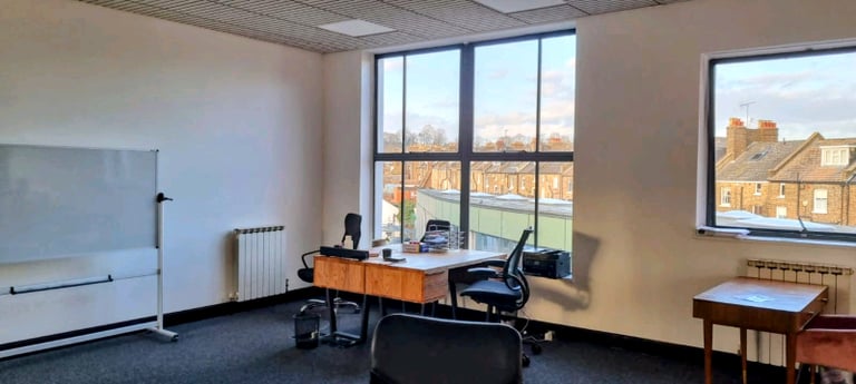 Desk Space NW3/NW5 - Fully Serviced 