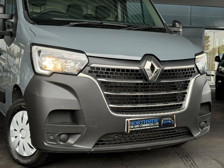 2022 Renault Master 2.3 dCi 35 Business+ FWD LWB Medium Roof Euro 6 4dr PANEL VAN Diesel Manual