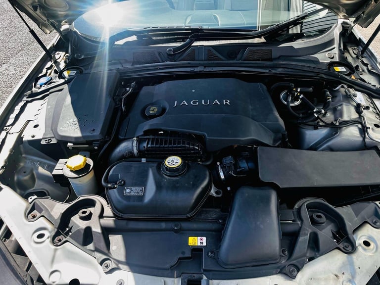 2012 Jaguar XF 3.0d S V6 Portfolio Auto Euro 5 (s/s) 4dr SALOON Diesel Automatic