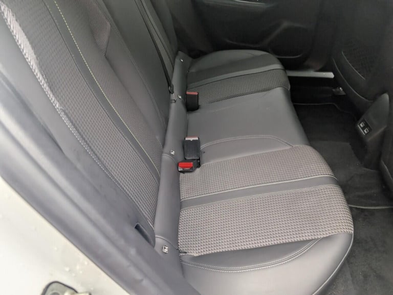 2021 Peugeot E-2008 50kWh GT SUV 5dr Electric Auto (136 ps) - SAT NAV, HEATED SEATS, ALLOY HATCHB...