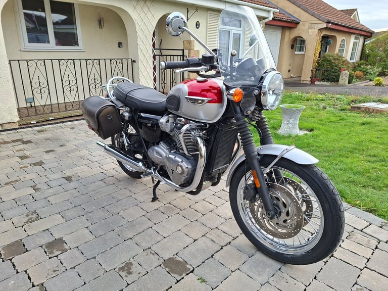 Triumph, BONNEVILLE T120, 2016, 1200 (cc)