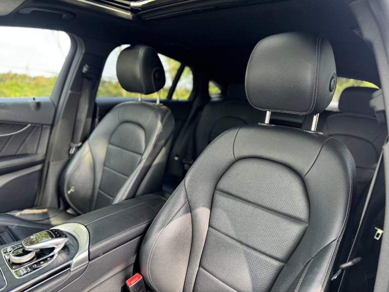 2016 Mercedes-Benz GLC GLC 220d 4Matic AMG Line Premium 5dr 9G-Tronic / Sunroof / Black Pack. COU...
