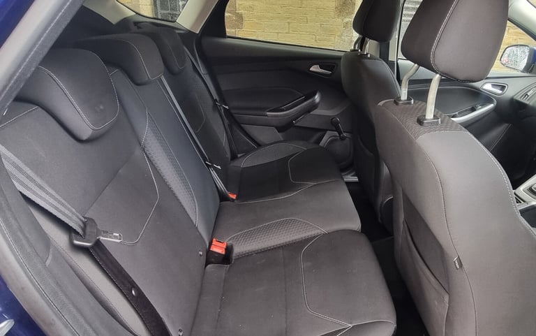 2016 Ford Focus 1.0 EcoBoost 125 ZETEC + 1 OWNER + WETBELT DONE IN JUNE 2023 HATCHBACK Petrol Manual