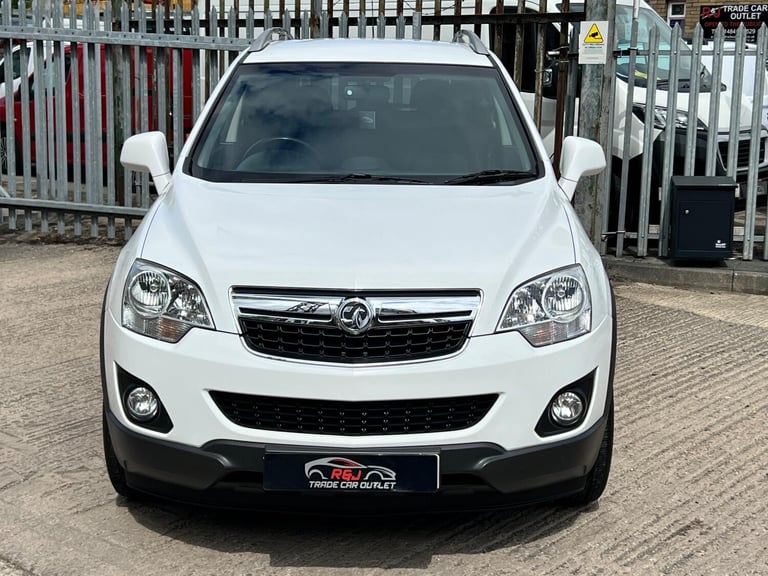 2013 Vauxhall Antara 2.4 Exclusiv 2WD Euro 5 5dr HATCHBACK Petrol Manual