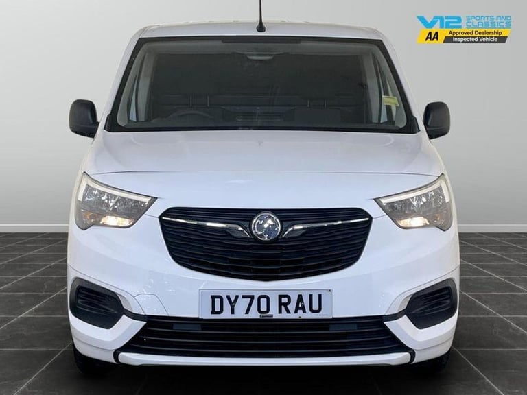2020 Vauxhall Combo 2300 1.5 Turbo D 100ps H1 Sportive Van PANEL VAN DIESEL Manual
