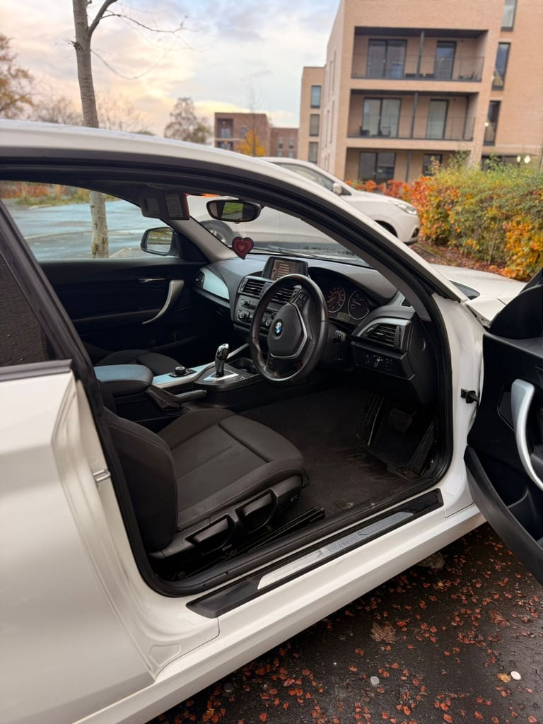 BMW, 1 SERIES, Hatchback, 2013, Semi-Auto, 1598 (cc), 3 doors