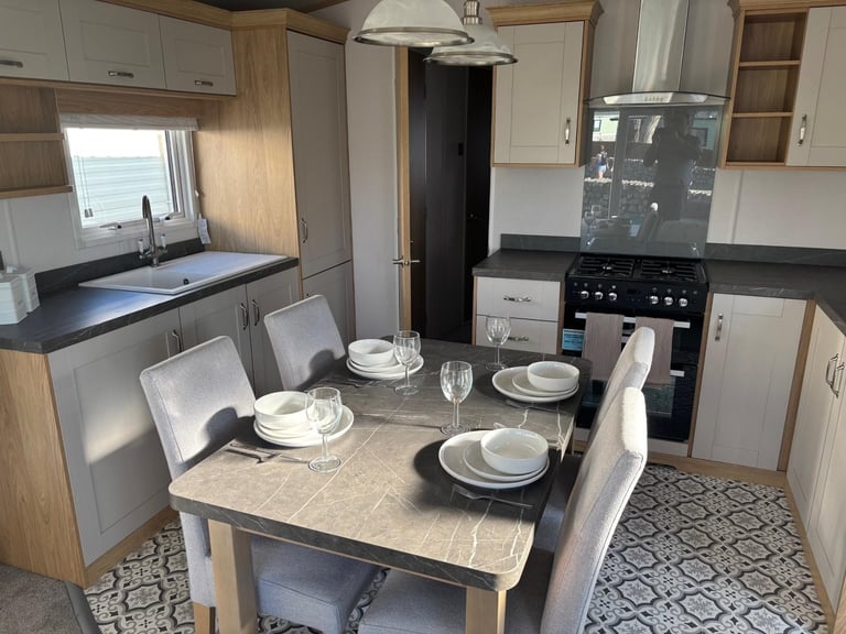 SEASIDE LUXURY STATIC CARAVAN FOR SALE - BARMOUTH SUNNY SANDS