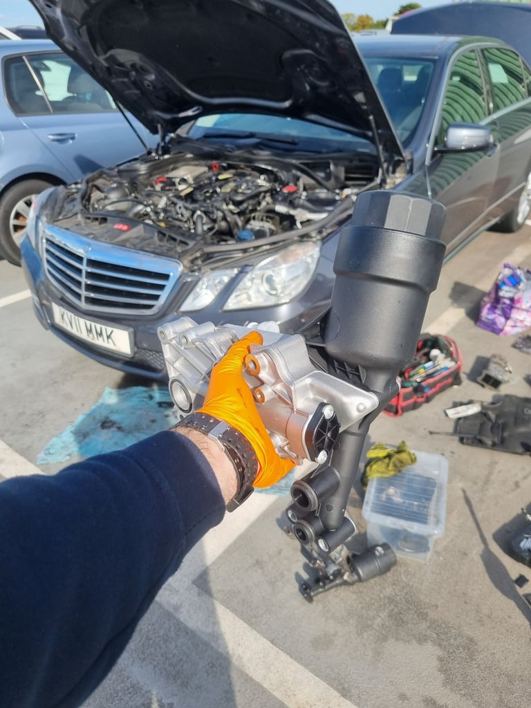 Mercedes-Benz, E CLASS, Saloon, 2011, Semi-Auto, 2143 (cc), 4 doors