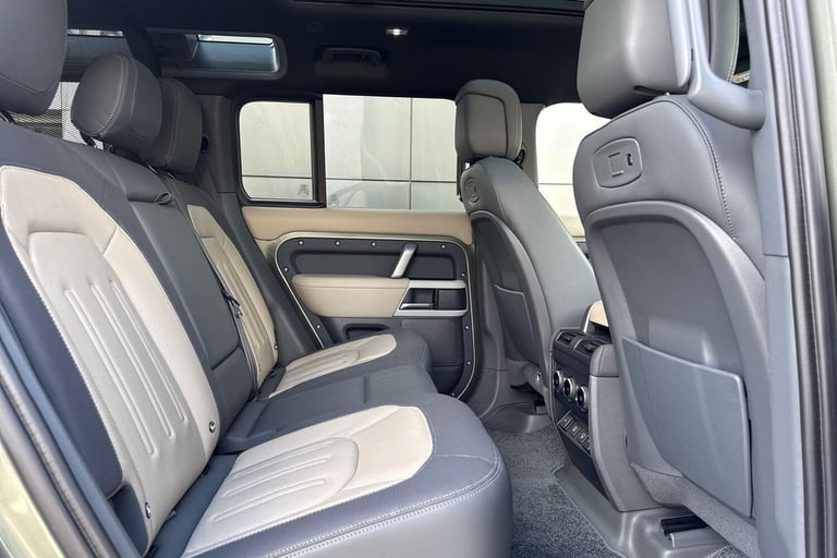 2021 Land Rover Defender 110 2.0 P400e 15.4kWh X-Dynamic HSE SUV 5dr Petrol Plug-in Hybrid Auto 4...