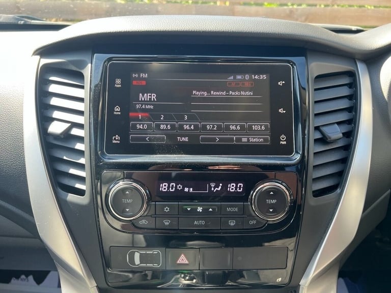 2018 68 MITSUBISHI SHOGUN SPORT 2.4D 4 SUV 5DR DIESEL AUTO 4WD EURO 6 (181 PS) D