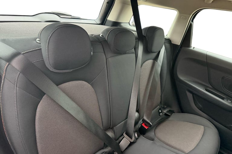 2019 MINI Countryman 1.5 Cooper Classic 5dr Hatchback PETROL Manual