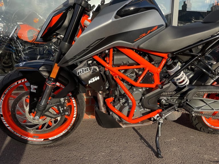 KTM 390 Duke 2021