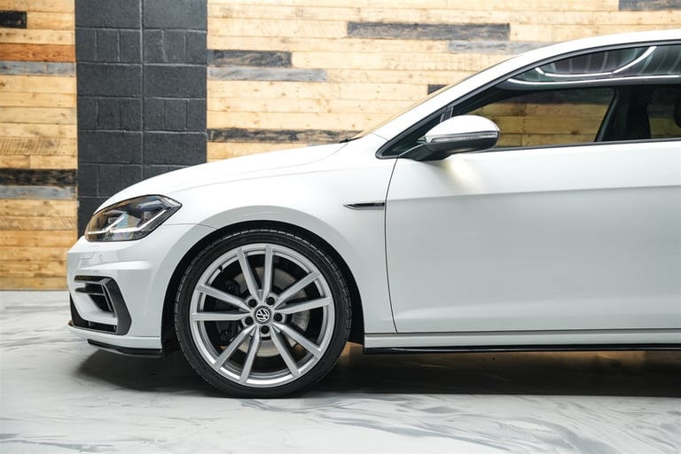 2017 Volkswagen Golf 2.0 TSI 310 R 3dr 4MOTION DSG HATCHBACK PETROL Semi Automatic