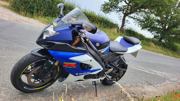 2006 06 SUZUKI GSXR 1000 K6 GSXR1000 SUPERBIKE CLASSIC SPORTS BLUE  WHITE