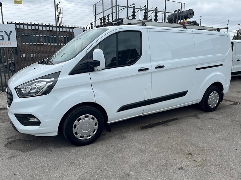 image for 1968 Jaguar E-Type TDCi 2.0 300 L2 LWB SKY TREND PLUS (EU6) HATCHBACK PETROL Manual