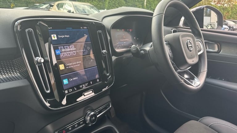 2025 Volvo XC40 Plus, B4 Mild hybrid, Petrol, Dark Estate Petrol Automatic