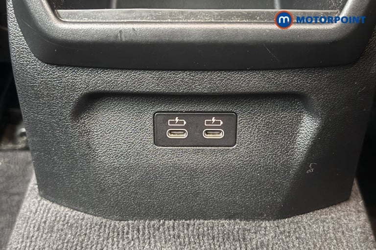 2024 BMW 1 Series 118i [136] SE 5dr Step Auto [Live Cockpit Pro] Hatchback Petrol Automatic
