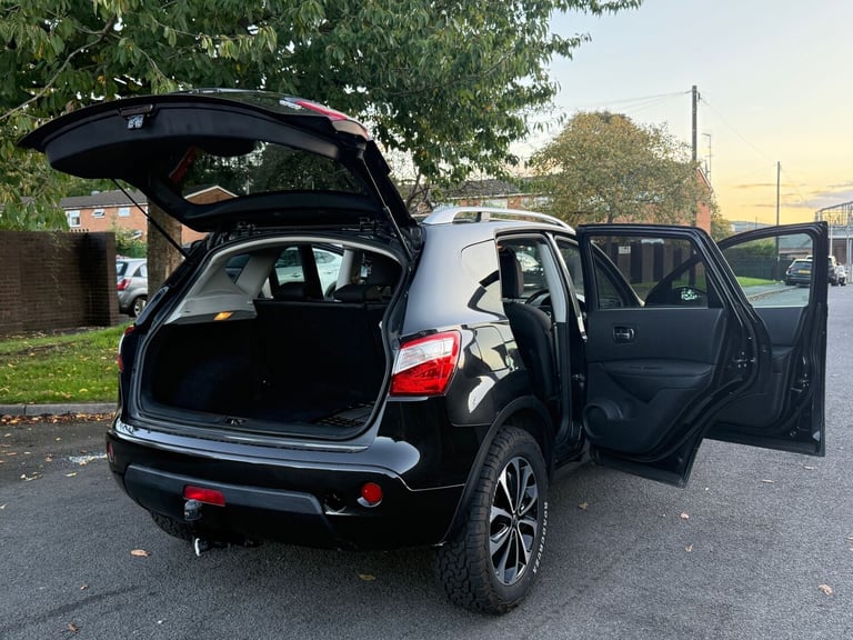 2012 Nissan Qashqai 1.6 dCi N-Tec+ 5dr 4WD HATCHBACK Diesel Manual