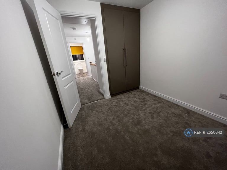3 bedroom house in Emmeline Avenue, Swanscombe, DA10 (3 bed) (#2650342)