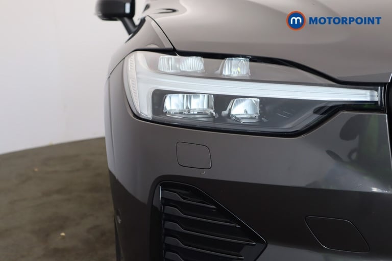 2023 Volvo XC60 2.0 B5P Ultimate Dark 5dr AWD Geartronic SUV Petrol Automatic